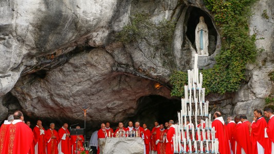 Delegato del Papa a Lourdes per la cura dei pellegrini