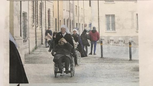 Ravenna: una carezza via cellulare