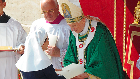 Papa Benedetto XVI é salito al Cielo: l’Unitalsi si raccoglie in preghiera
