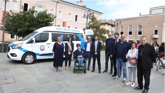 A Ravenna una straodinaria risposta di solidarietà regala un nuovo pulmino all’Unitalsi