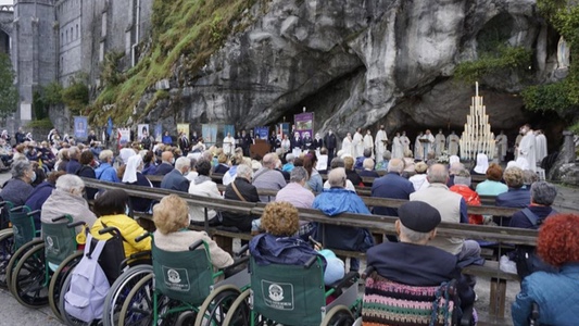 La Sezione Ligure a Lourdes con più di 350 soci guidati dal Vescovo di Chiavari