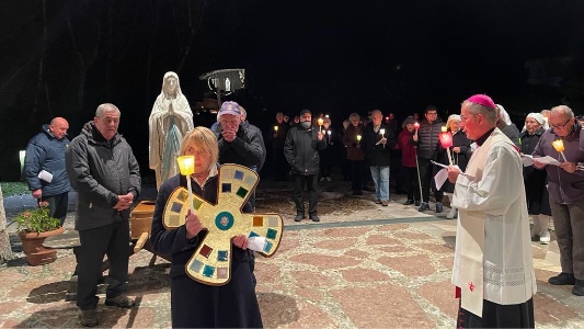 L’effige di Lourdes da Venezia a Belluno. Poi si ferma dalle suore di Santa Giustina