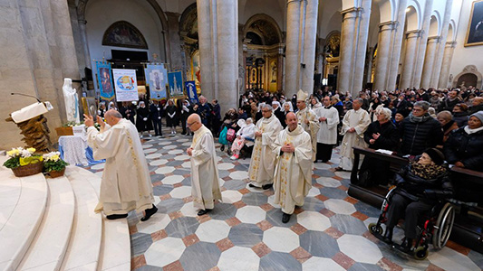 Peregrinatio Mariae, la Messa in Duomo con l’Arcivescovo di Torino