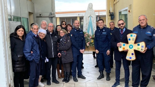 A Crotone e Cirò Marina echi di speranza: il peregrinare della Madonna tra carcere e cure