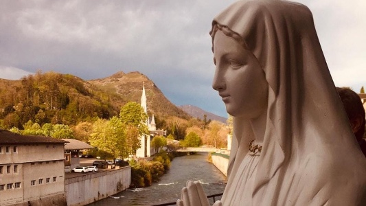 Dopo aver attraversato tutta l’Italia, l’Effigie della Nostra Signora è arrivata a Lourdes