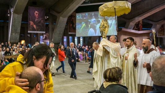 Pellegrinaggio dei Piccoli. Il sogno di Giulia e la gioia dei volontari Unitalsi