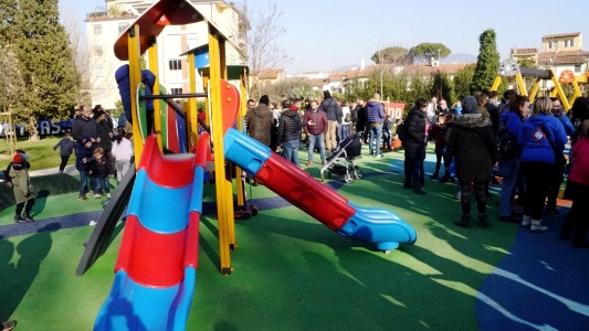 Merenda, giochi, inclusione e condivisione. A Pisa è festa al ‘Parco di Mau, il Parco di tutti