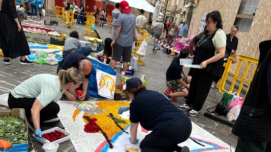 Unitalsi Chieti Vasto: infiorata e processione con il Vescovo Forte