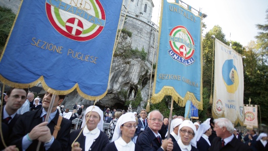 A Lourdes il bagaglio che pesa è quello del cuore