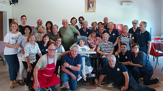 La comunità di Aprilia abbraccia l’Unitalsi di Albano
