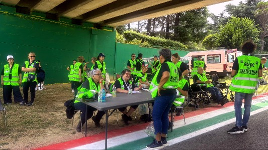 Accoglienza disabili per il concerto AC/DC. La Sezione Emiliano Romagnola in servizio all’evento storico