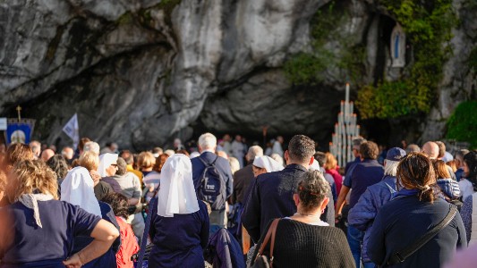 L’Unitalsi di Cremona a Lourdes con il Vescovo di Mantova