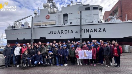 L’Unitalsi Vibo Valentia a “Velabile” persone con disabilità in mare con la Guardia di Finanza