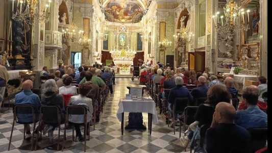 Unitalsi di Chiavari a Santa Maria del Campo col Vescovo Devasini